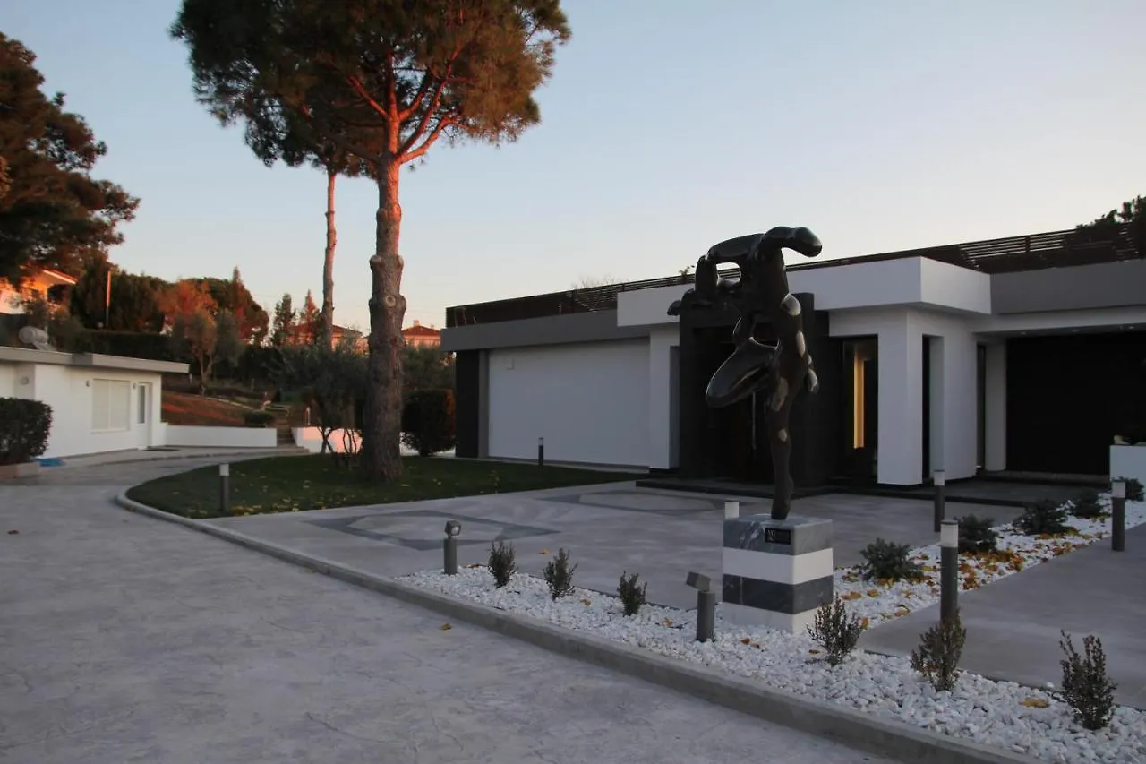 Luxury Relaxing Villas Panorama Thessaloniki